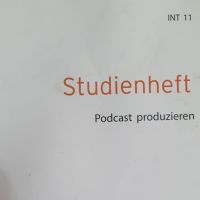Cover - Einsendeaufgabe INT 11 - Podcast produzieren